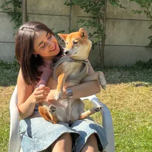 Pet Sitter Dévouée pour Vos Compagnons à Quatre Pattes