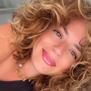 Auxiliaire de vie aide à domicile sur sanary/bandol/sixfours