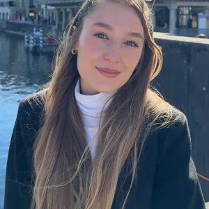 Babysitter available in Zurich (Spanish & Italian)