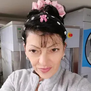 Professional regular cleaning of homes and offices