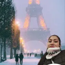 Busco trabajo de niñera