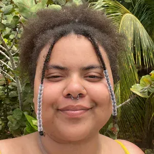 Jeune femme très disponible pour babysitting !
