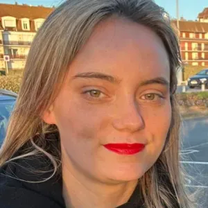 Baby sitter expérimentée a Vernon 