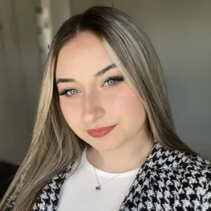 Baby-sitter et animatrice sur Lens 