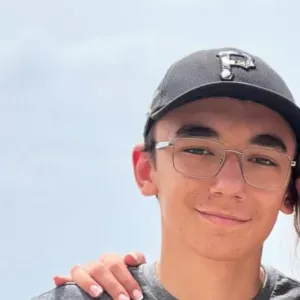 Pet sitter peu experimenté mais amoureux des animaux 