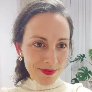 Busco cuidadora de gatos