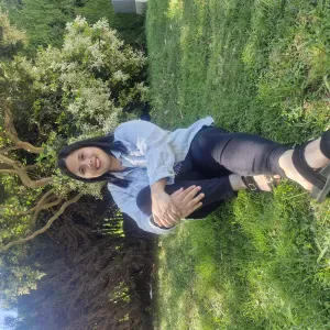 Nanny/babysitter looking for a job 