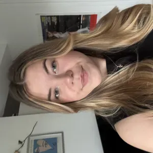 Baby sitter expérimentée Vannes 