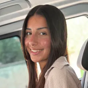 Baby-sitter expérimentée en Île de France ! 