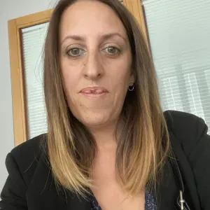 Animatrice et accompagnatrice à domicile pour les séniors