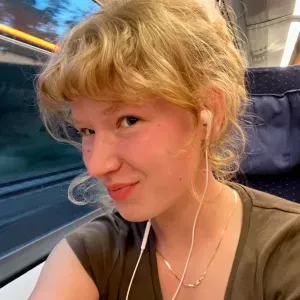 Baby-sitter expérimentée à Paris !