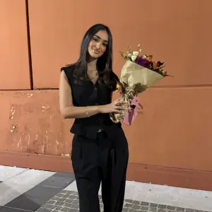 Fille des 26 ans avec 4 ans d'expérience