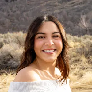 Experienced Preschool Teacher & Babysitter