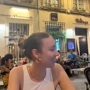 Baby-sitter expérimentée à Paris 