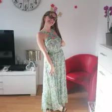 Étudiante qui veut vous aider !!