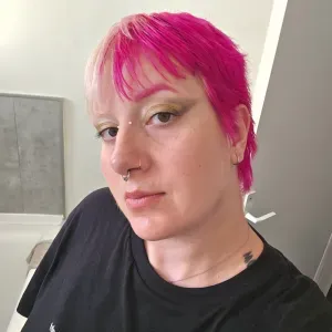 Baby-sitter cool et expérimentée à Châlons-en-Champagne 