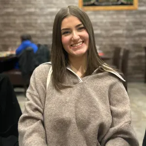 Baby-sitter patiente, de confiance.