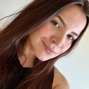 Babá experiente para cuidar com paciência e segurança