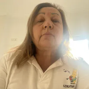 cuidadora e acompanhante de idosos.