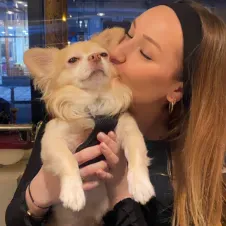 pet-sitter passionnée et fiable 