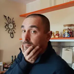 Cerco aiuto per pulizie domestiche