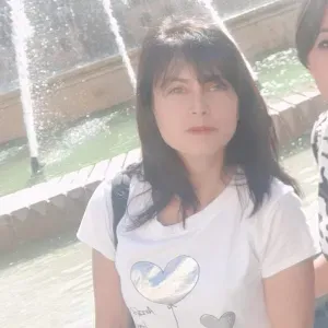 cerco lavoro come addetta pulizie a Genova