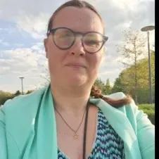 Recherche garde à mi temps