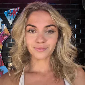 Femme de ménage disponible !  