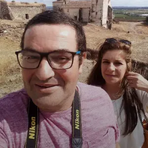 Recherche une personne digne de confiance