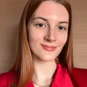 Baby sitter en recherche d'emploi 