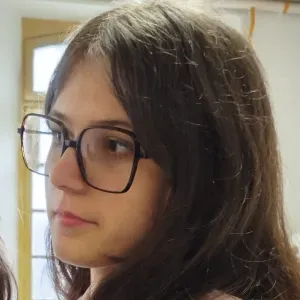 Baby-sitter Le Havre lycéenne 