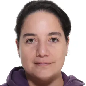 Niñera con experiencia niños y personas con discapacidad.