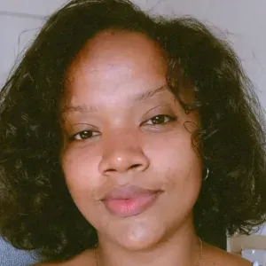 Babysitter com experiência em lisboa