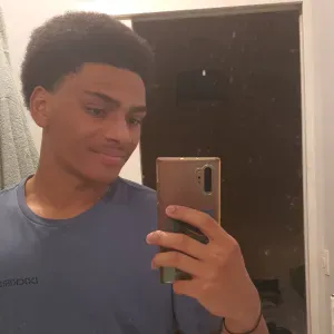 17 ans pret a repondre a vos besoins 