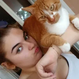 Pet-sitter a nice est (domicile a la trinité)