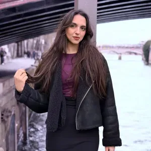 prof  sérieuse et attentionnée à Paris