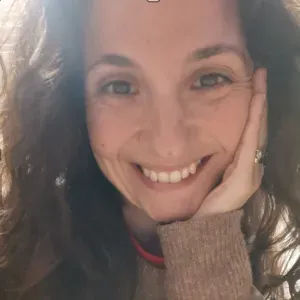 Niñera en domicilio propio. Tranquilidad y confianza! 🫶