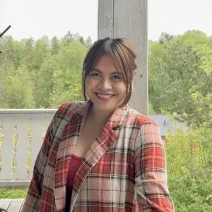Hardworking Filipina in Denmark