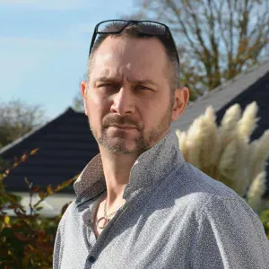 Agent d'entretien vitre 