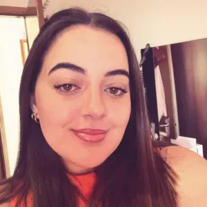 Babysitter com experiência na Madeira 