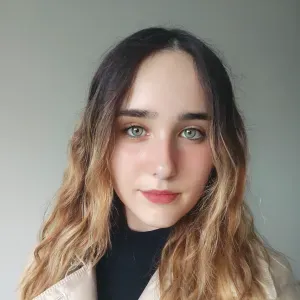 Pet-sitter / Étudiante a Villefontaine 