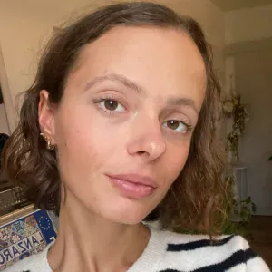 Baby sitter expérimentée sur l'île d'Oléron 