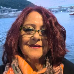 Cuidadora en Alicante, afectuosa!