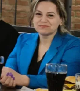 Buongiorno cerco lavoro come pulizie, colf,badante. 