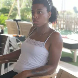 Je recherche une baby sitter 