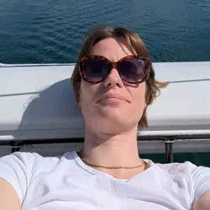 Je cherche une baby-sitter pour une journée 