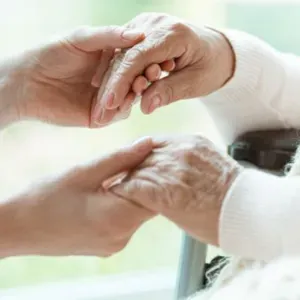 Auxiliaire de vie /  dame de compagnie