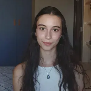 PROFESORA EN SEVILLA, ESTUDIANTE