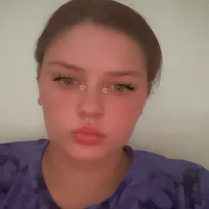 New babysitter available in Bradford