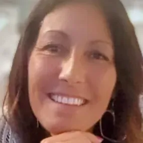 Addetta pulizie, spesa, stiro 